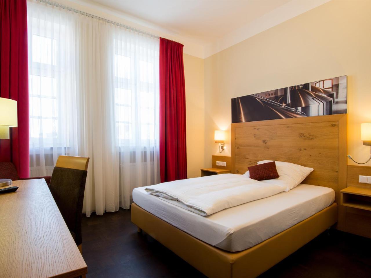 Hotel Brauereigasthof Amberger Kosching Εξωτερικό φωτογραφία